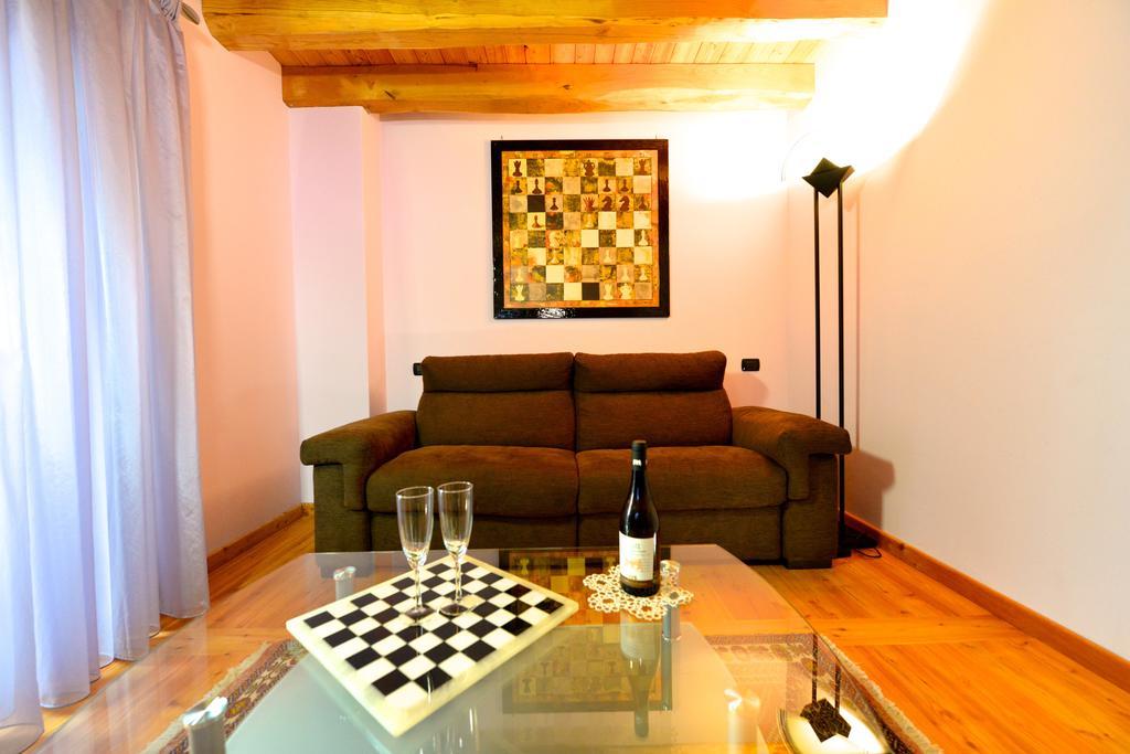Villa Au Berceau Du Bien-Etre Chambave Zimmer foto