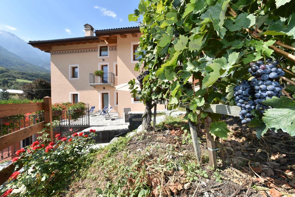 Villa Au Berceau Du Bien-Etre Chambave Exterior foto